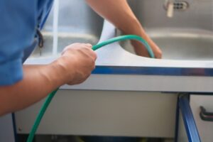 排水管清掃で優良業者を選ぶコツ9選！タイプ別の特徴も解説